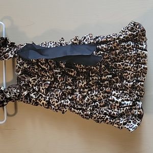 Boutique Ruffled Romper sz L